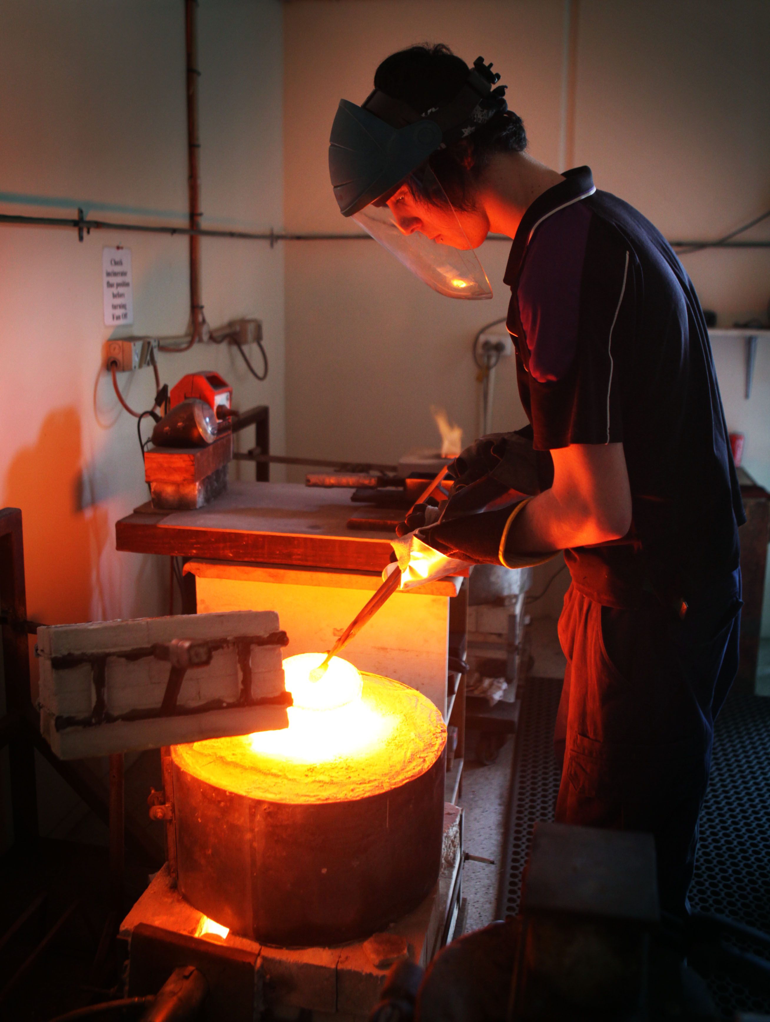 Recycle Gold Scrap in Queensland With PMT